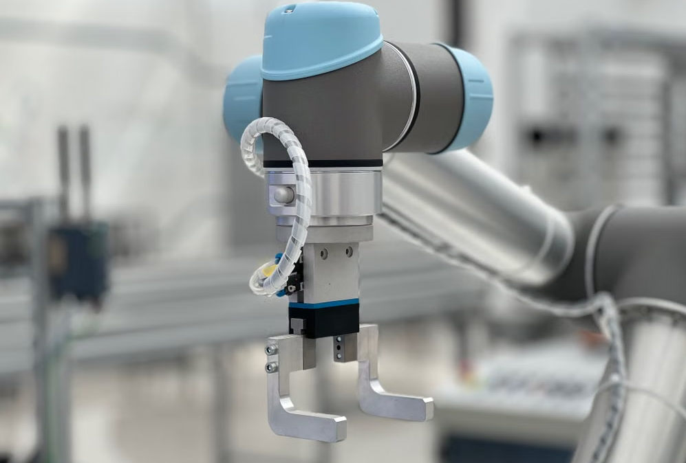 Symbolbild: Industrielle Robotik gilt als ein zentraler Baustein der „Physical AI“ – doch Europas industrielle Stärke allein macht noch keinen global führenden KI-Standort. Foto: KJ Brix / Pexels